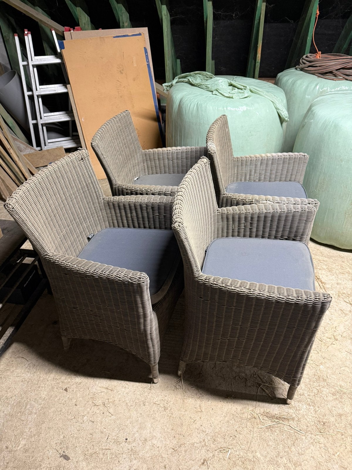 4 terrasstoelen gratis!!, Ophalen, Gebruikt