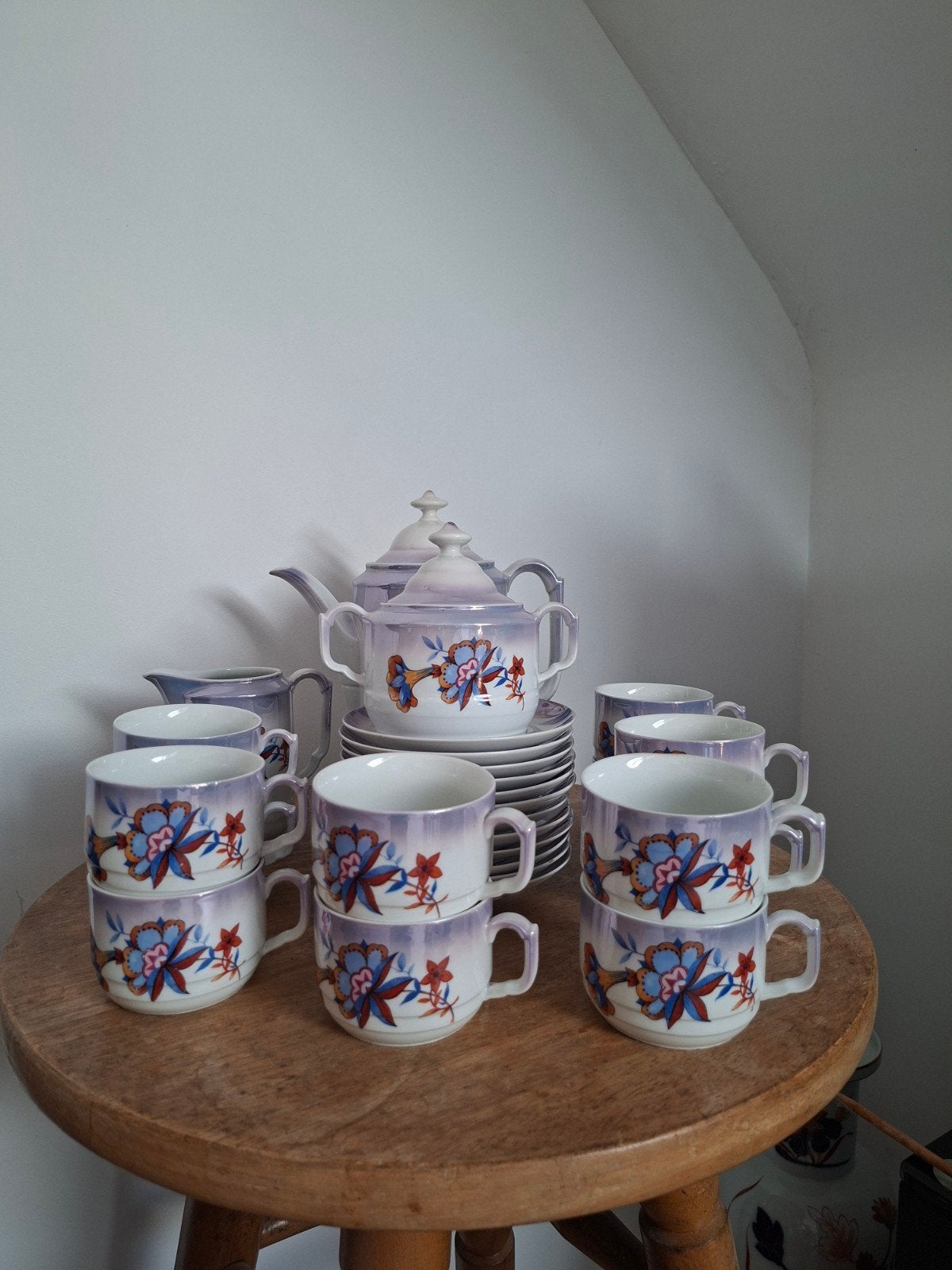 Antiek handgemaakt porselein servies, Ophalen