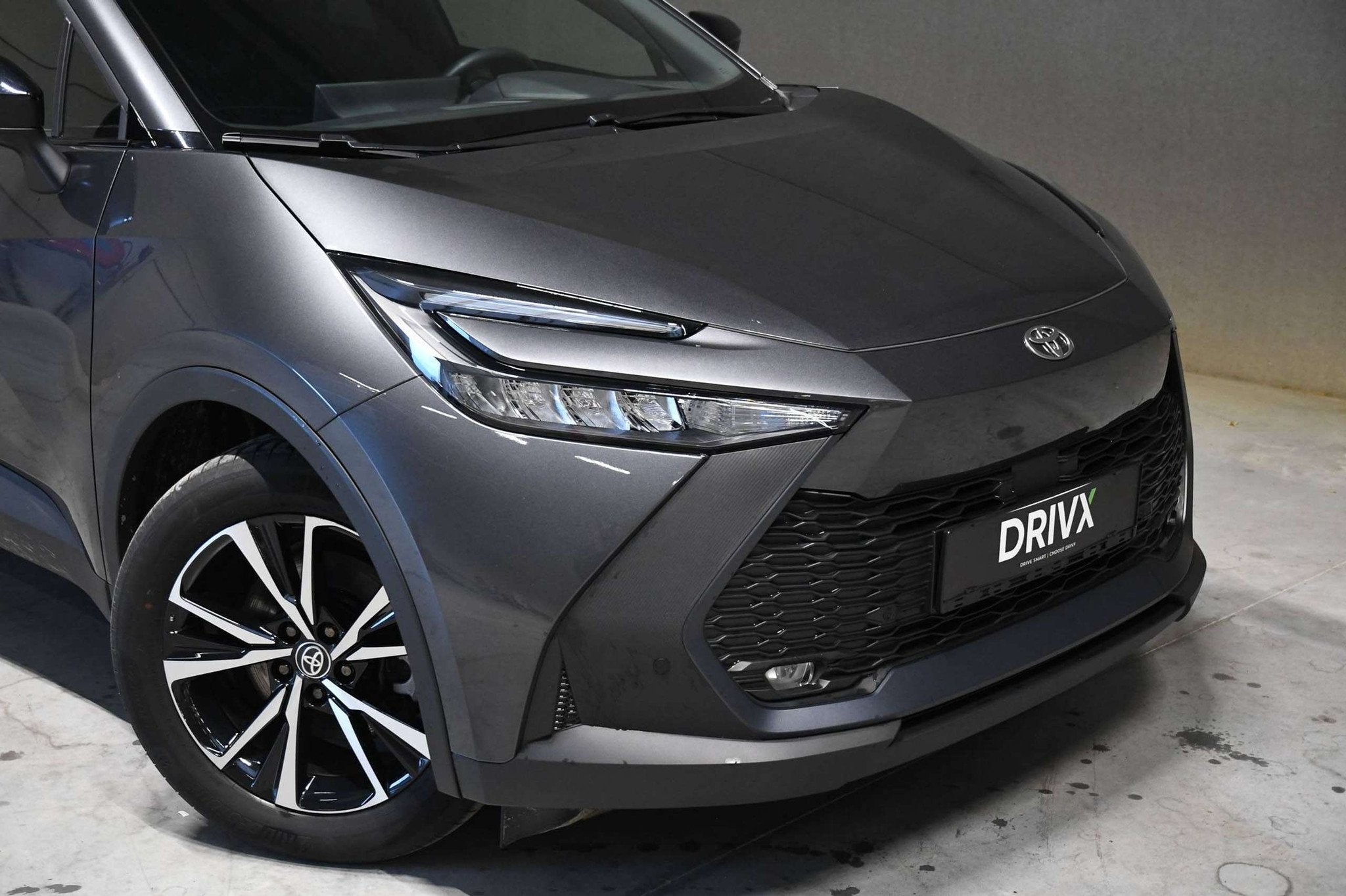 Toyota C-HR Plug-in 19g Co2 - ACC - Stuurwielverw. - Carplay, Auto's, Gebruikt, 4 cilinders, Bedrijf, 5 zetels