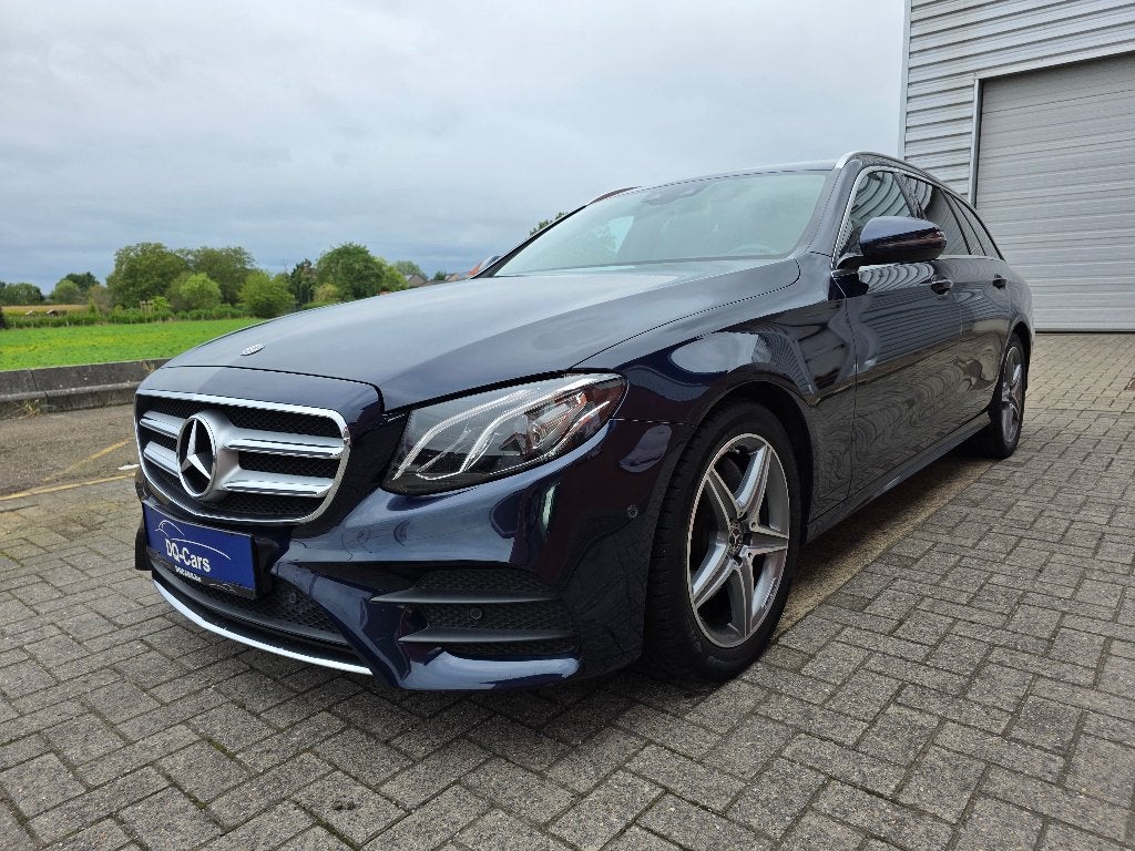 Mercedes-Benz Classe E - AMG-Line - Boîte automatique, Achat, Entreprise, Entretenue par le concessionnaire, 5 portes