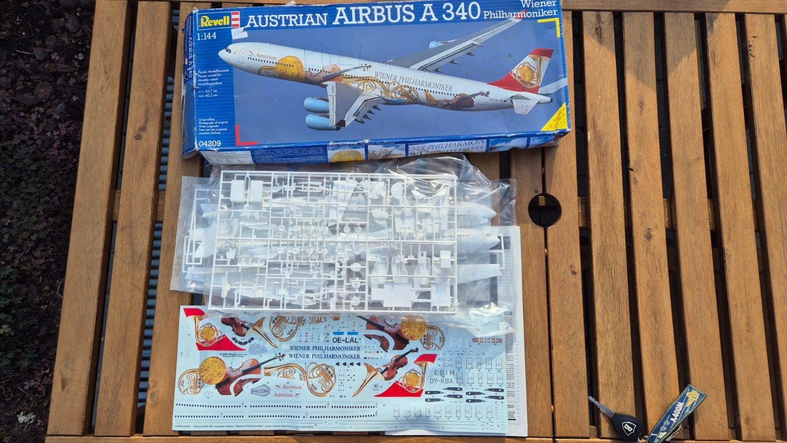 Revell A340 1/144, Hobby & Loisirs créatifs, Modélisme | Avions & Hélicoptères, Enlèvement ou Envoi, Revell