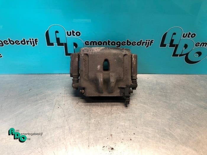 Etrier de frein (pince) avant droit d'un Jaguar S-Type, -, 3 mois de garantie, Utilisé, Jaguar