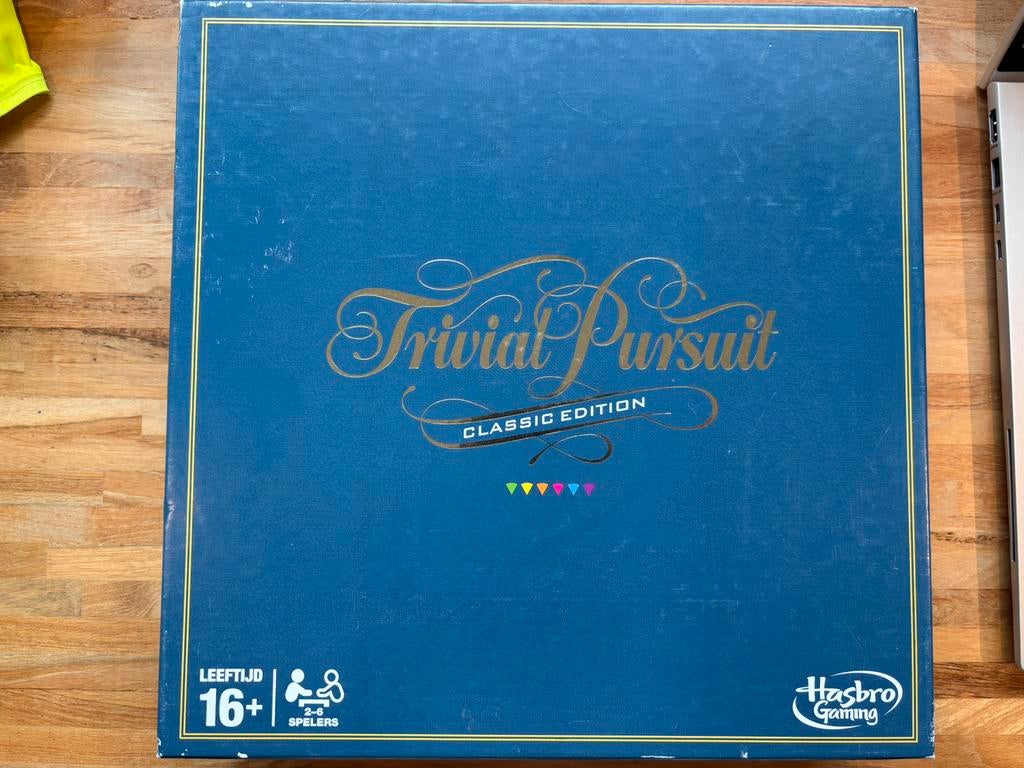 Trivial Pursuit classic edition, Hobby & Loisirs créatifs, Enlèvement, Comme neuf