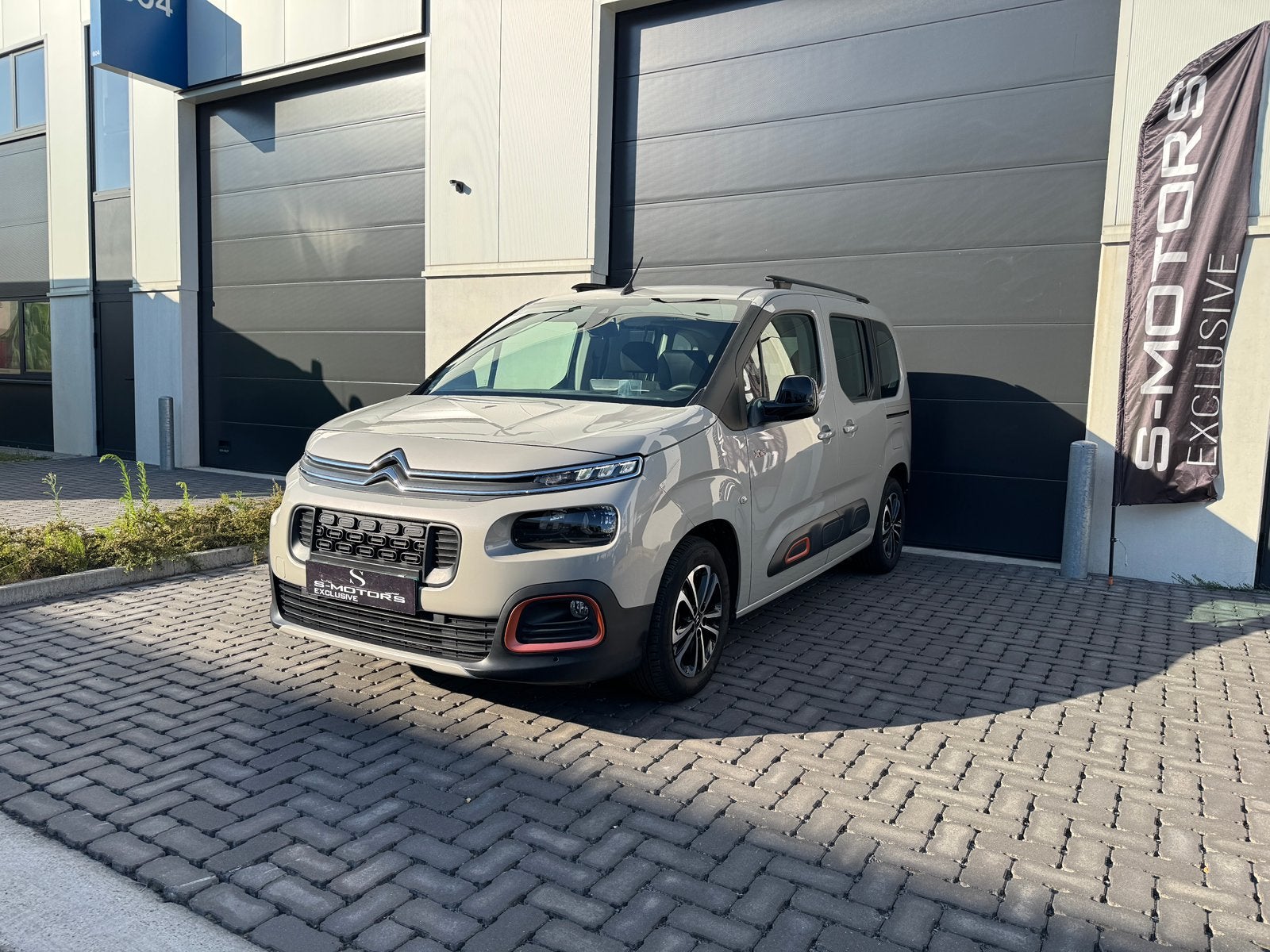 Citroen Berlingo XTR 1.2 Rolstoelauto Camera/Navi/Garantie, Achat, https://public.car-pass.be/vhr/43af4439-9009-4fe8-9035-dc1b6f6af6ca