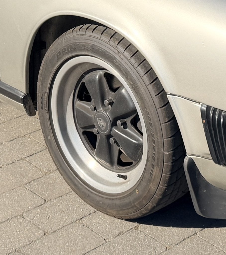 4 jantes fuchs porsche origine + pneus, 16 pouces, Véhicule de tourisme, Pneus été, Enlèvement