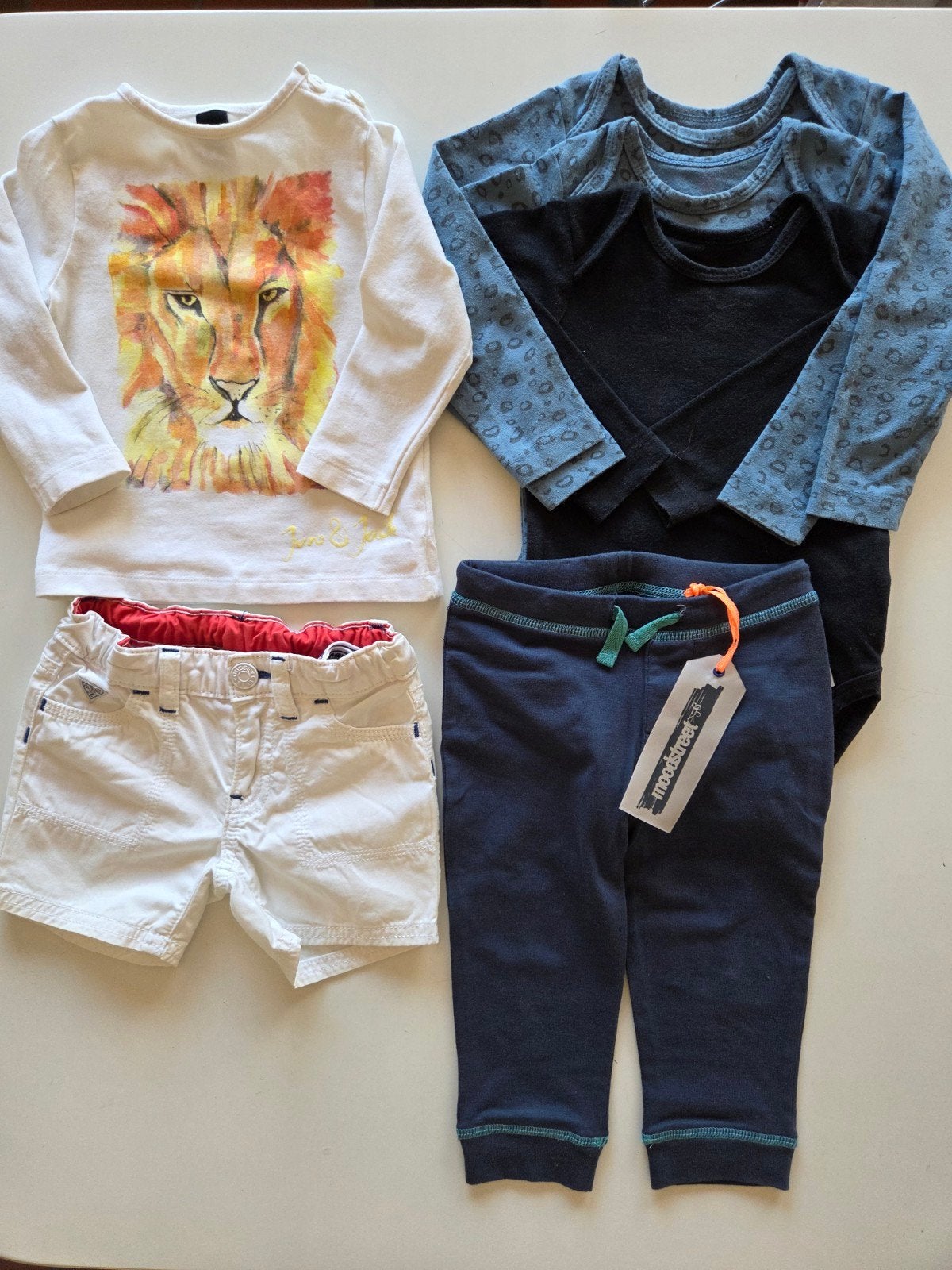 Set pour bébés garçons de 9 mois à 1 an, Enlèvement ou Envoi, Comme neuf