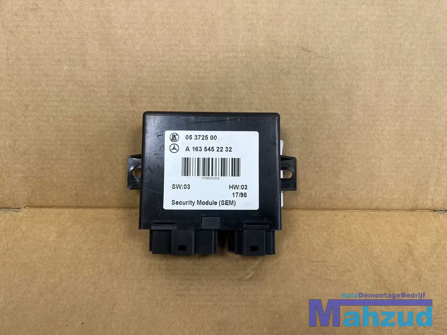 MERCEDES ML W163 Alarm module A1635452232, Mercedes-Benz AG, Mercedes-Benz, Utilisé, Mercedesstrasse 120
70372  Stuttgart, DE