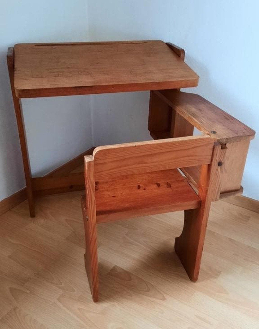 Originele vintage opklapbare schoolbank, Kinderen en Baby's, Ophalen