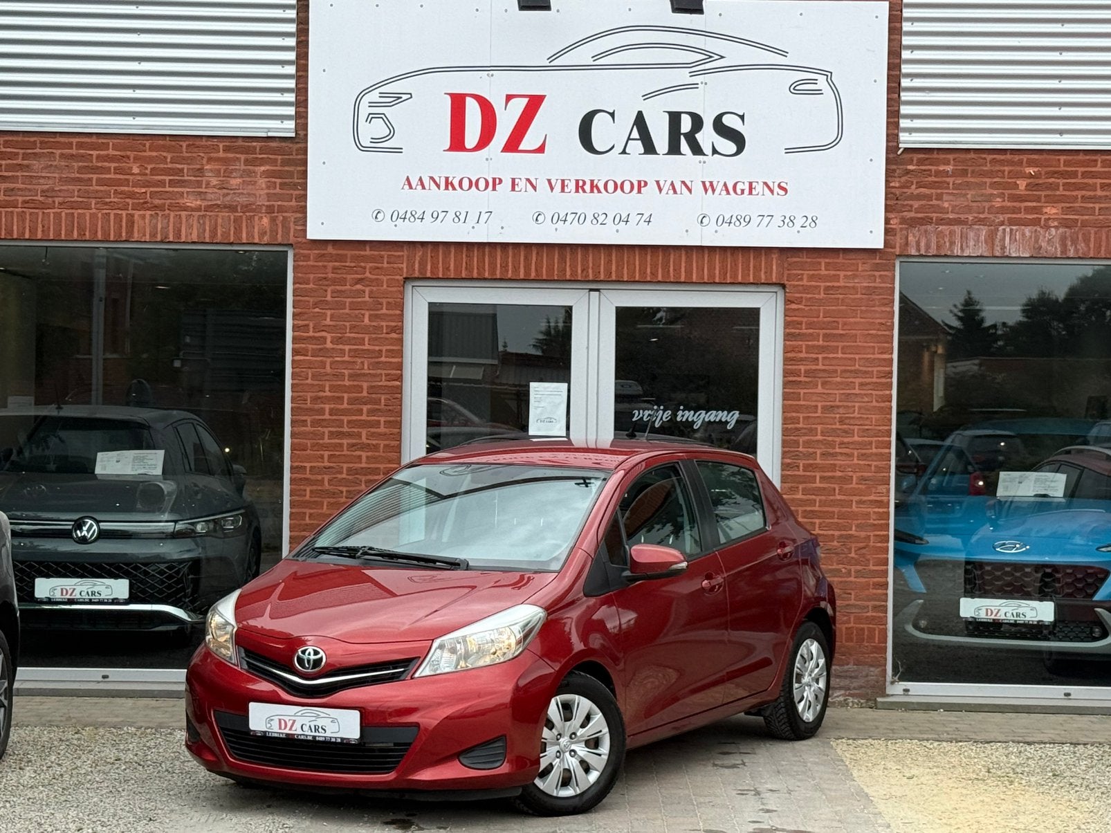 TOYOTA YARIS 1.4D 90PK | NAVIGATIE | CAMERA | BLUETOOTH |, Auto's, Voorwielaandrijving, Euro 5, Stof, Zwart