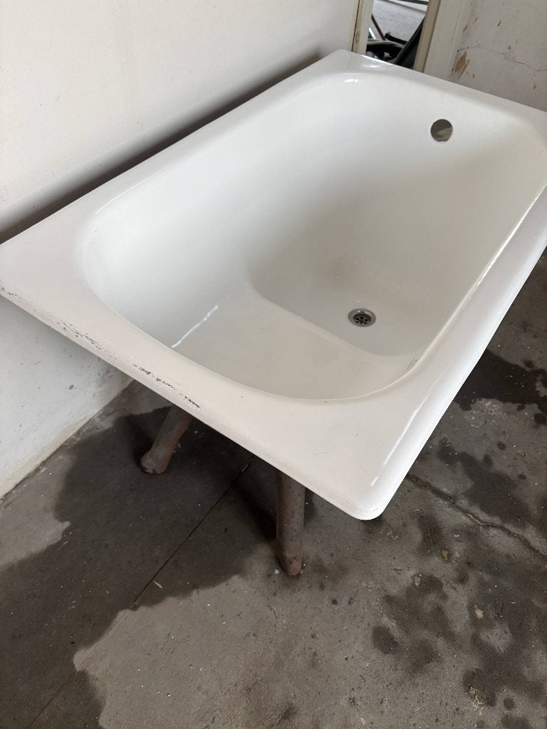 Oud gietijzeren zitbad op pootjes    105 x 65 cm, Ophalen, Gebruikt, Bad