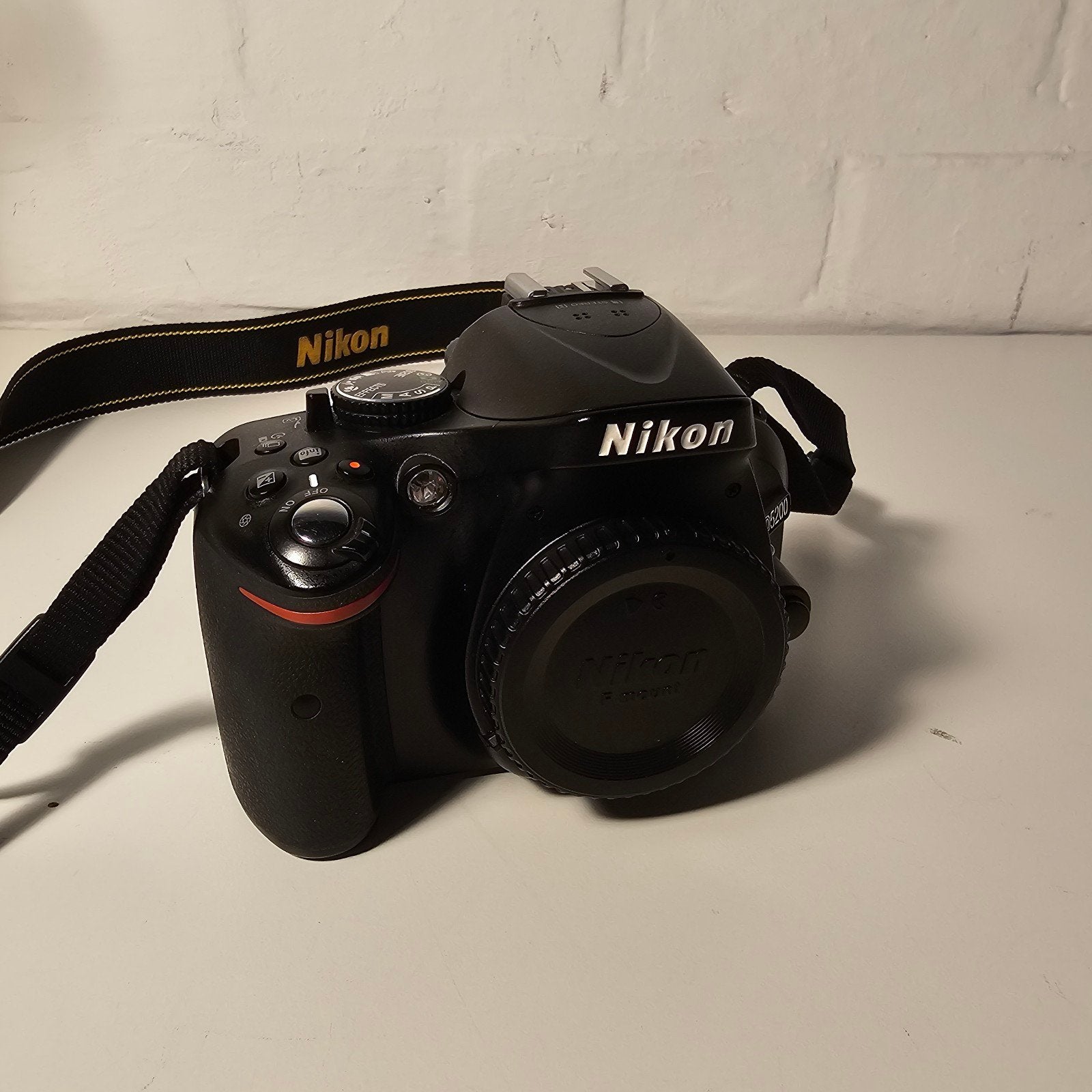 Nikon D5200 Body met doos, Audio, Tv en Foto, Spiegelreflex, Ophalen of Verzenden, Zo goed als nieuw, Accu