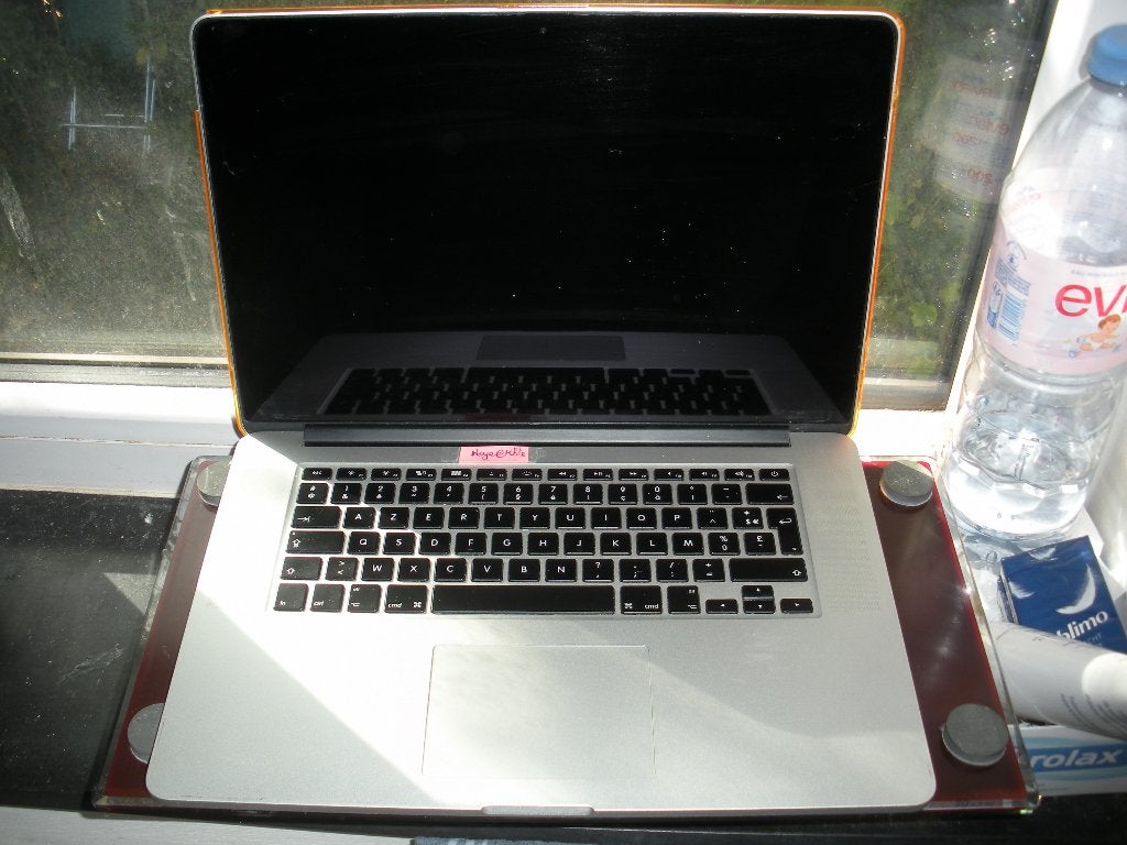 APPLE MacBook Pro i7/256GB/8GB/15.4/2.0GHz AZERTY Late 2013, Enlèvement ou Envoi, Utilisé, MacOS, Interne