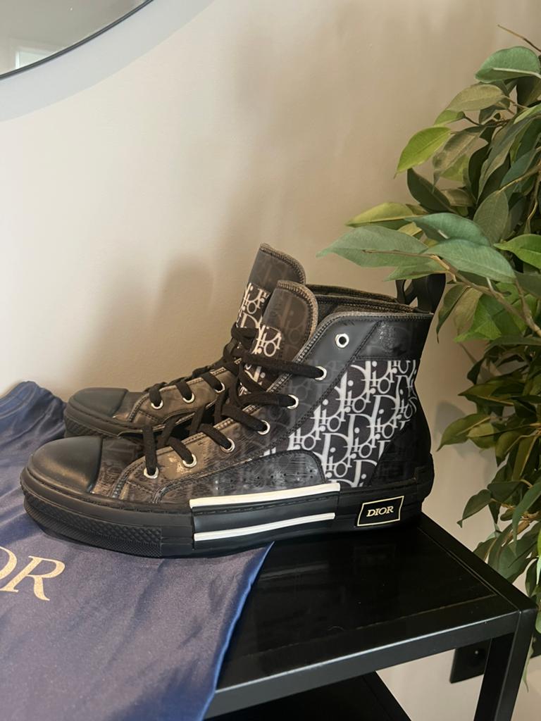 Sneakers Dior en vente taille 43, Enlèvement, Comme neuf, Baskets
