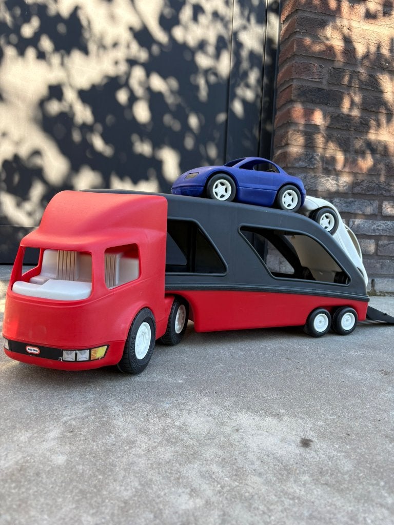 speelgoed truck met 2 auto's (Little Tikes), Ophalen, Gebruikt