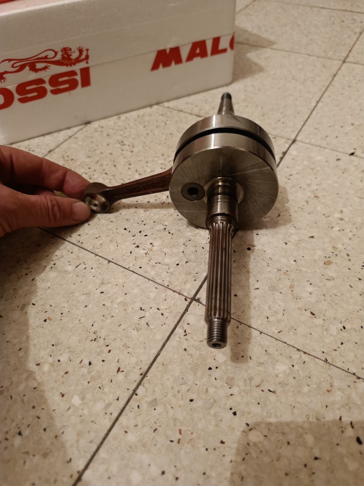 aerox - Malossi RHQ 12mm krukas, Fietsen en Brommers, Ophalen of Verzenden