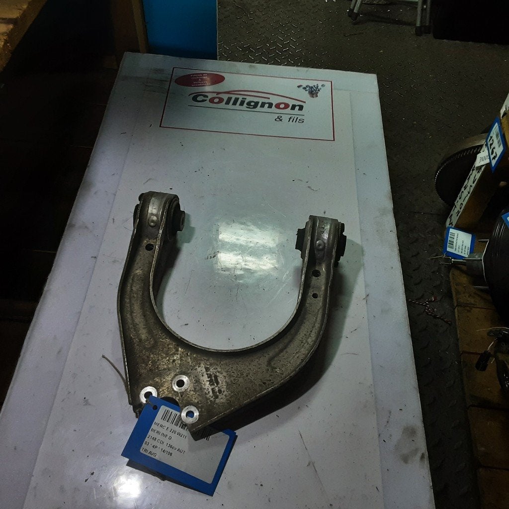 DRAAGARM LINKS VOOR Mercedes-Benz E (W211) (A2113306707), Gebruikt, Mercedes-Benz, Mevr. I. Hauben, Rue de l'Espoir 34 34
4030  GRIVEGNÉE, BE