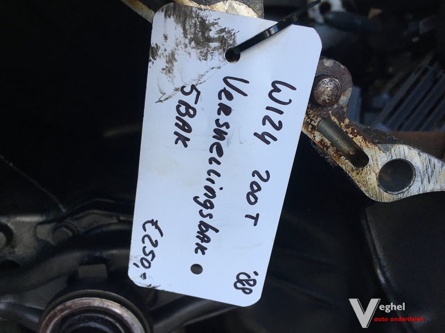 Mercedes w124  2.2  1994  Versnellingsbak 5 Bak, Gebruikt, -, -, Ophalen of Verzenden