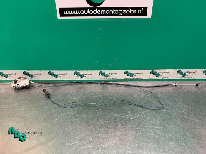 Mécanique de verrouillage portière arrière camionnette d', 3 mois de garantie, Utilisé, -, -