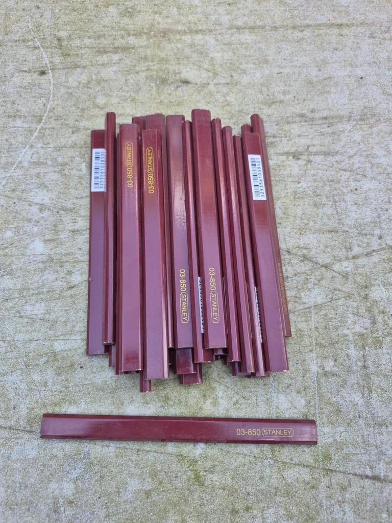 crayons Stanley 03-850, Bricolage & Construction, Outillage | Outillage à main, Enlèvement