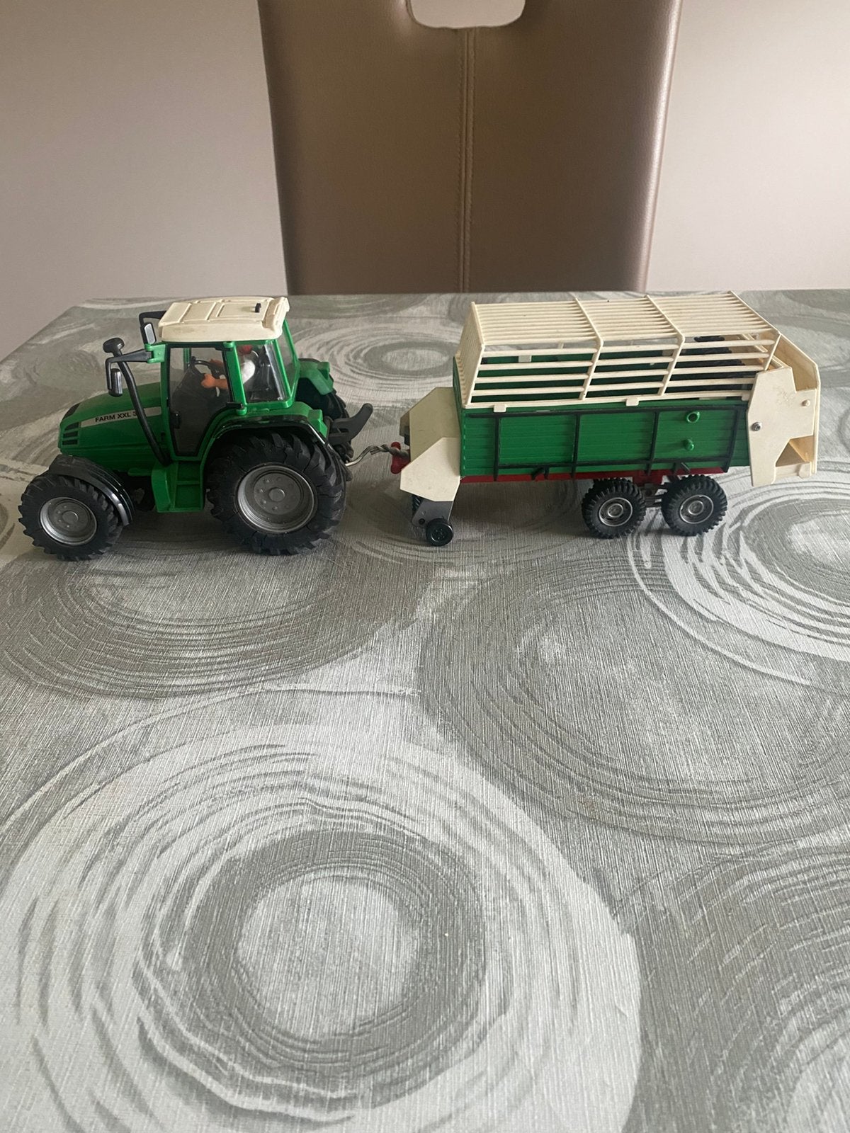 Tractor met opraapwagen, Ophalen of Verzenden, Zo goed als nieuw
