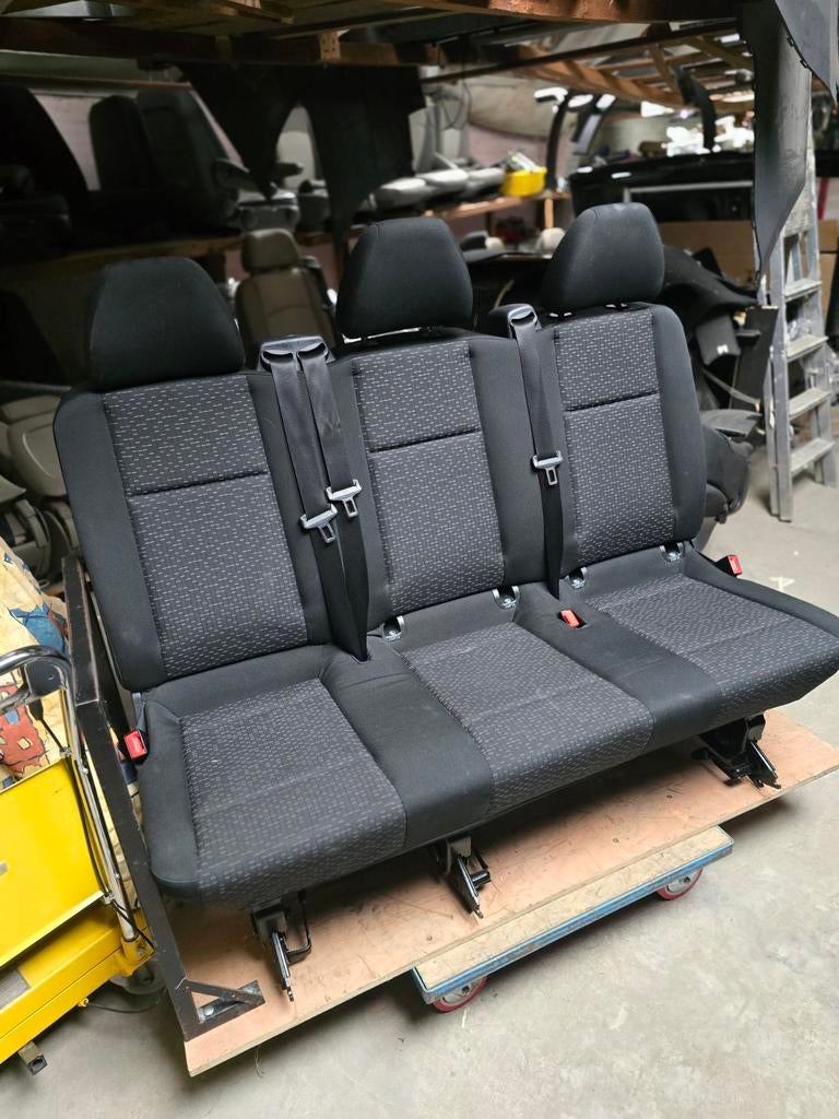 Originele stoffen stoelen Mercedes Vito Taurer 447 2025 nieu