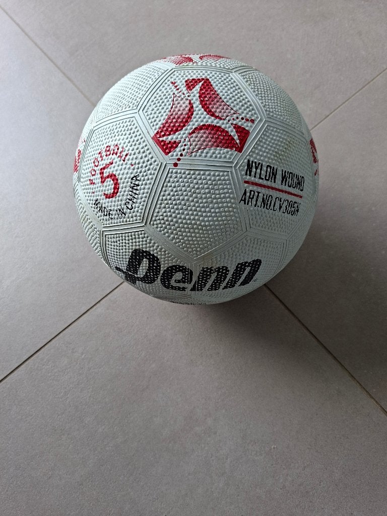 Voetbal maat Penn, Sport en Fitness, Voetbal, Ophalen of Verzenden, Gebruikt, Bal