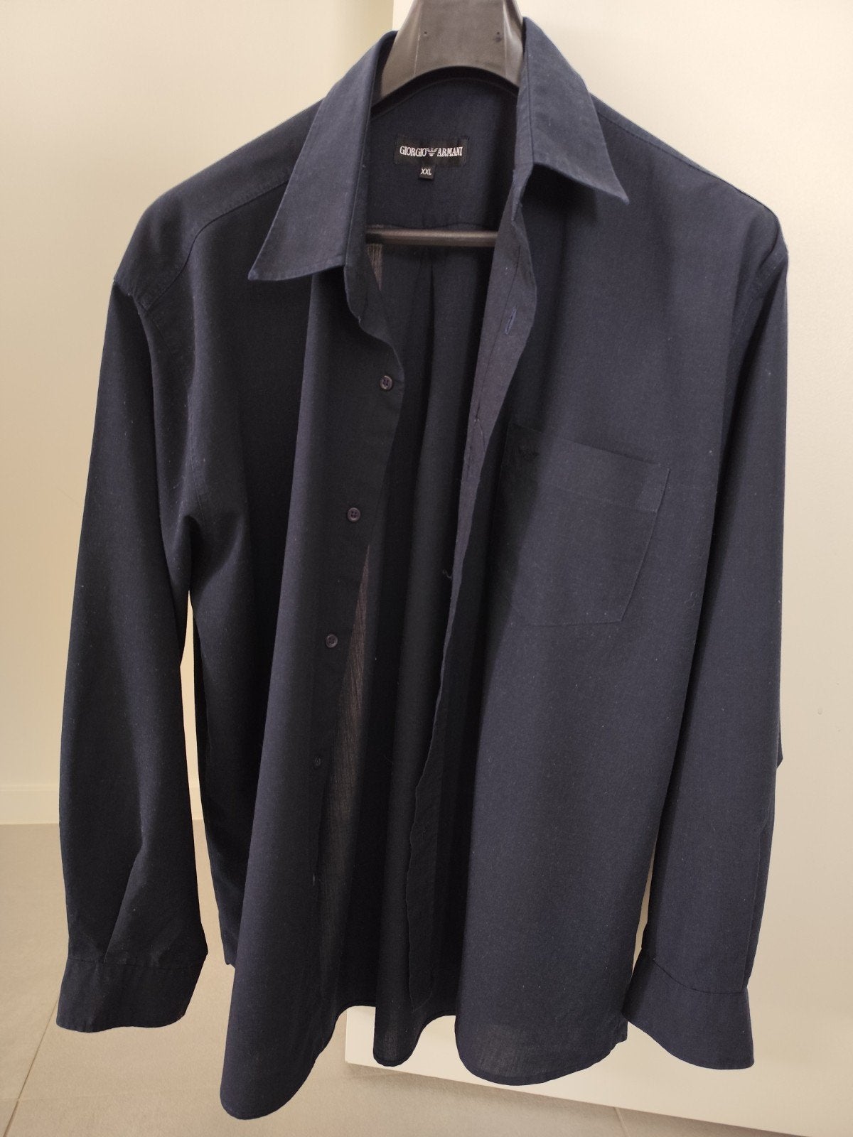 zwart hemd Giorgio Armani Xxl valt klein, Ophalen, Zwart