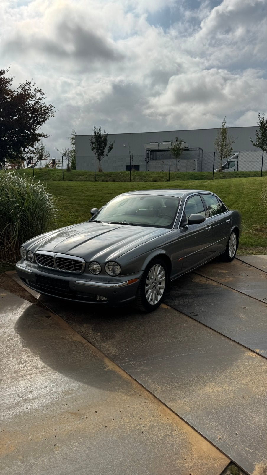 Jaguar XJ6 uit 2003 - volledige opties - CT bijgewerkt, Automaat, 4 deurs, Beige, Parkeersensor