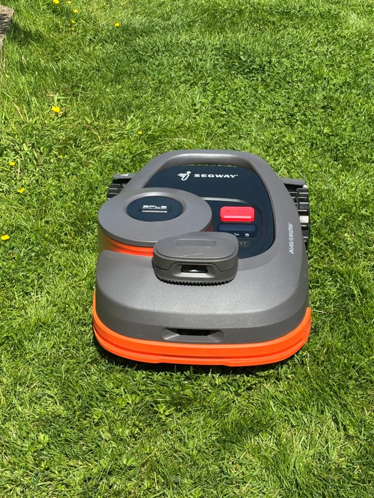 Navimow H1 robotmaaier, Jardin & Terrasse, Tondeuses robotisées, Enlèvement, Utilisé, 20 à 25 cm, Contrôlable via l'application