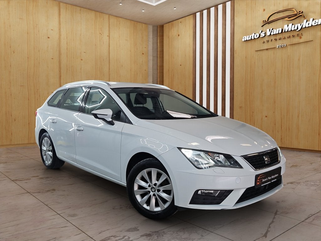 Seat Leon Station Style 1.0 TSI 115PK, Auto's, Voorwielaandrijving, Dealer onderhouden, Stof, Euro 6