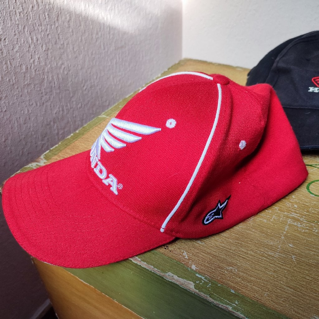Pet  Honda Alpinestars  rood  Nieuw, Kleding | Heren, Ophalen, Nieuw, 60 cm (XL, 7½ inch) of meer, Pet