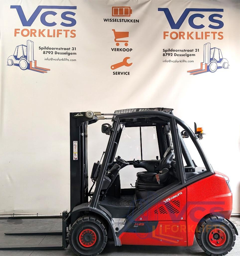 LINDE H25D-02 Diesel Heftruck 2.5T, Articles professionnels, Machines & Construction | Chariots élévateurs & Transport interne