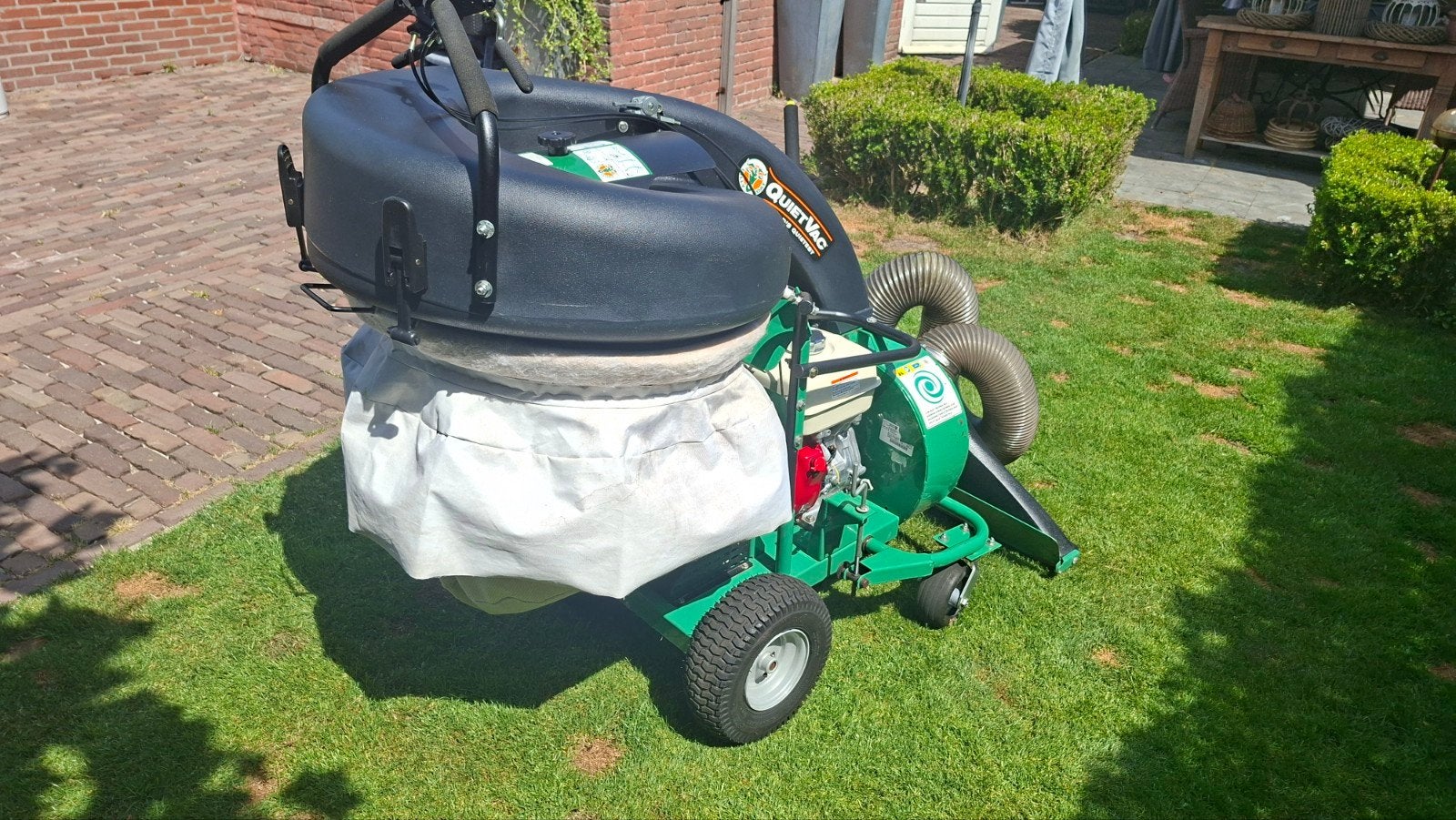 Billy goat QV900HSP Cycloon bladzuiger., Ophalen, Benzine, Zo goed als nieuw, Met opvangzak