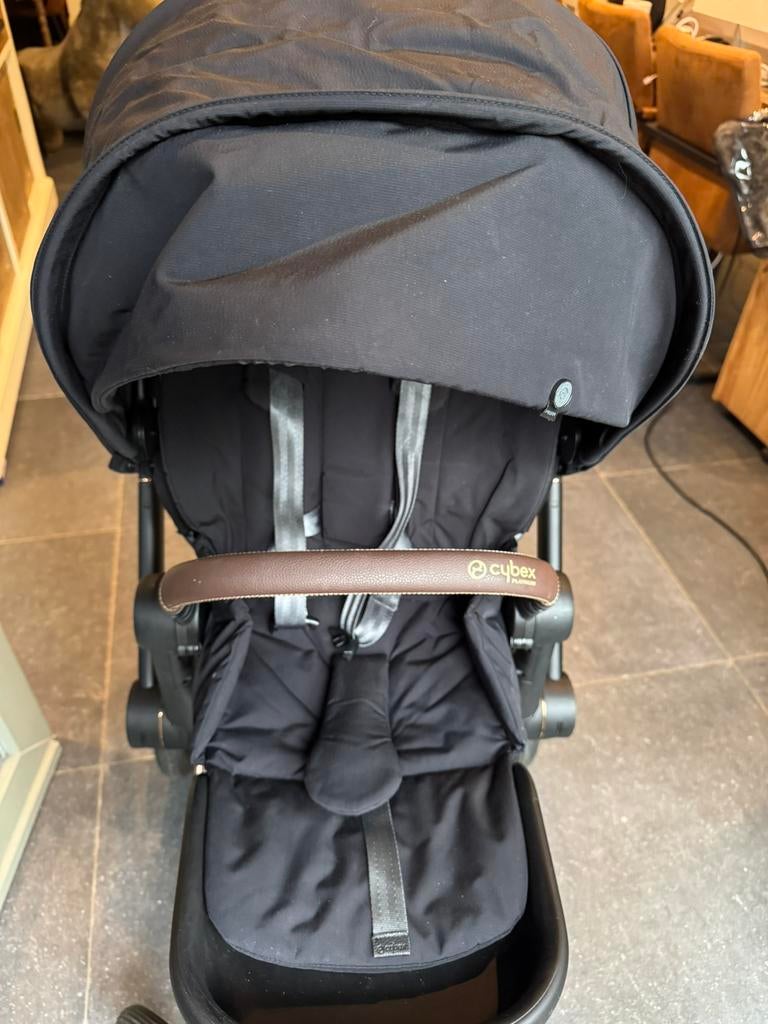 Cybex E-priam, Enlèvement, Comme neuf