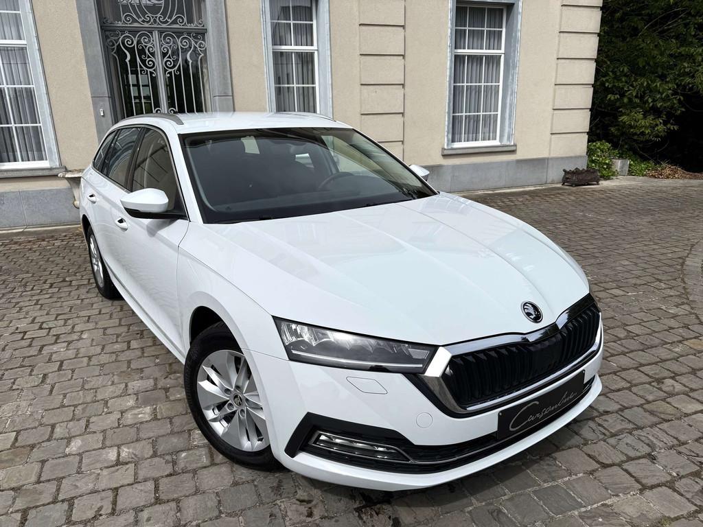 Skoda Octavia SW 1.0 TSI Ambition Smartlink,Lane Assist,Gara, Auto's, Stof, Gebruikt, Euro 6, Wit