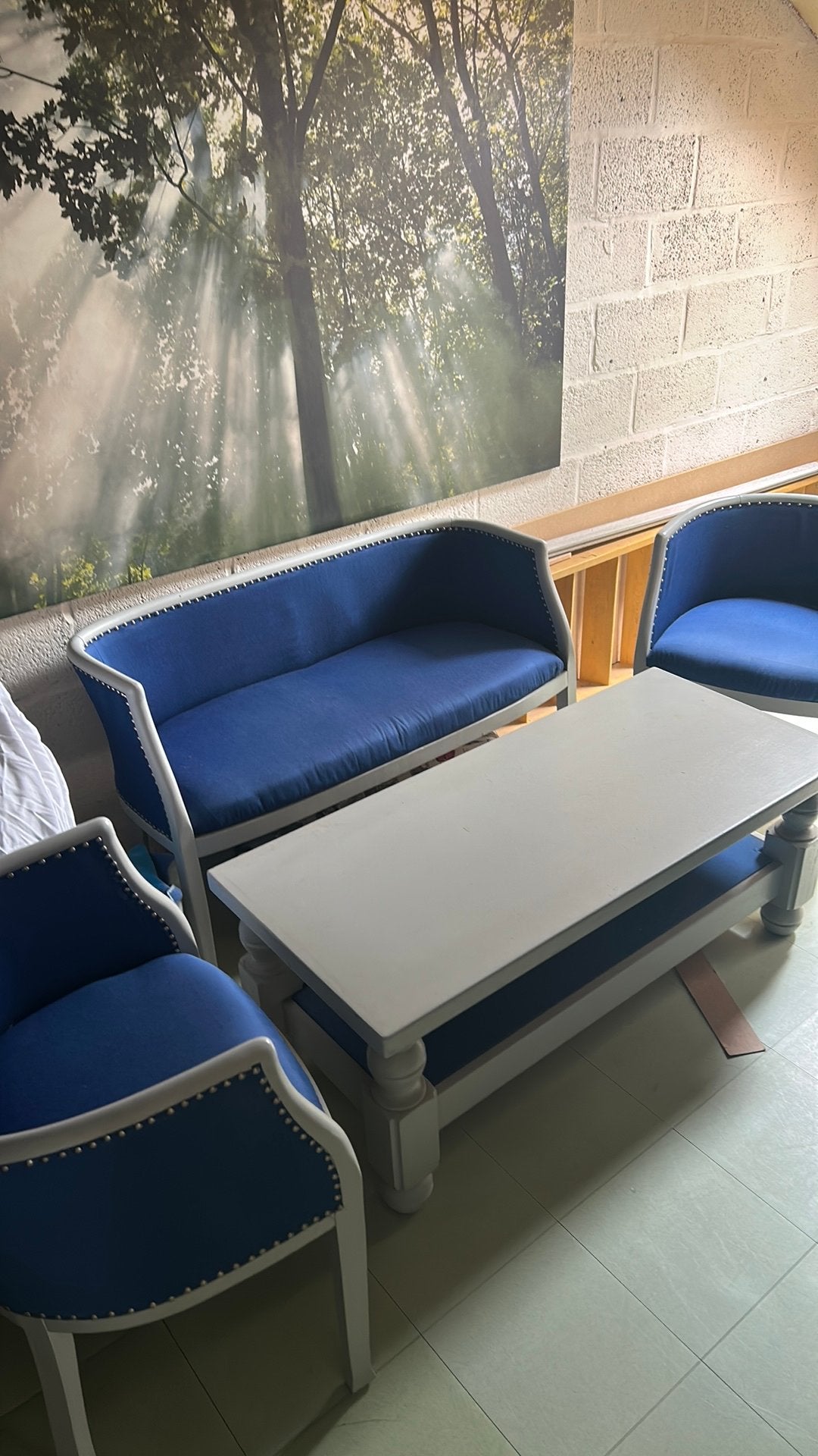 Table basse avec canapé et 2 chaises, Enlèvement, Banque