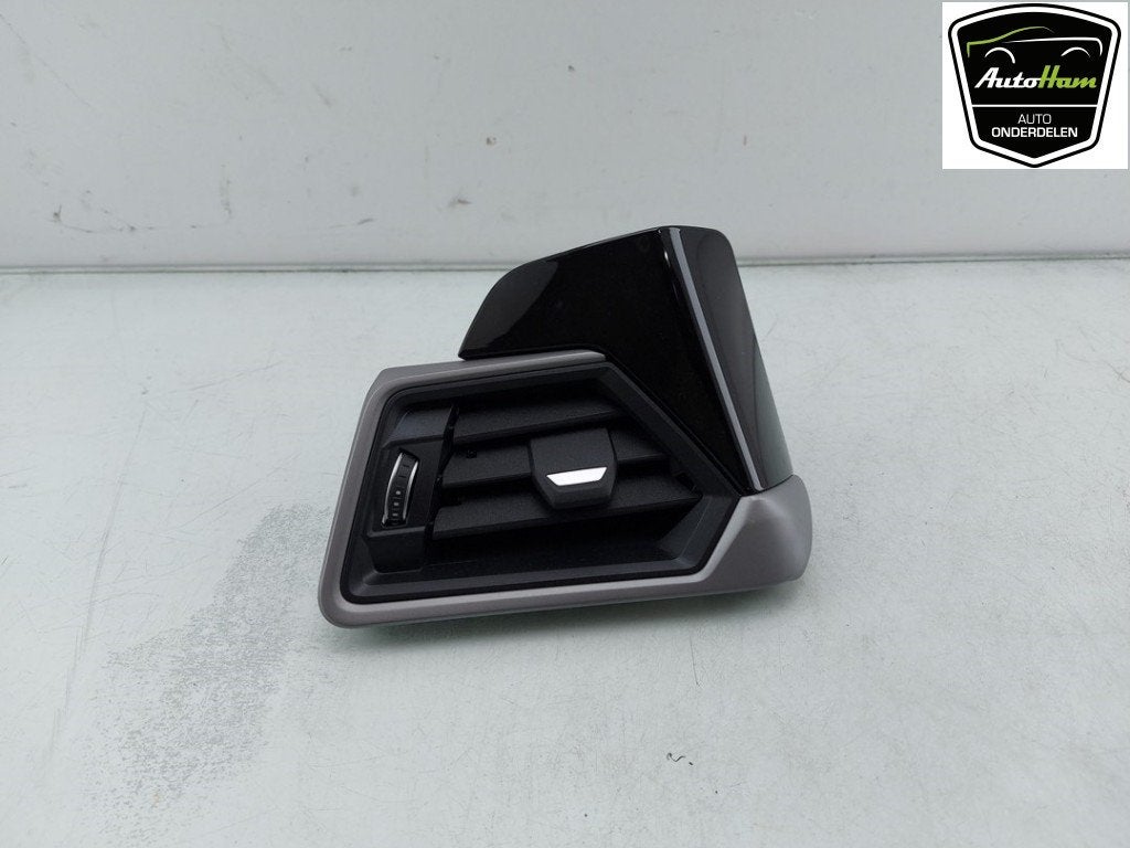 DASHBOARD LUCHTROOSTER BMW 1 serie (F40) (01-2019/-), Auto-onderdelen, Dhr. J. Ham, Gebruikt, Administratie@autoham.nl, BMW
