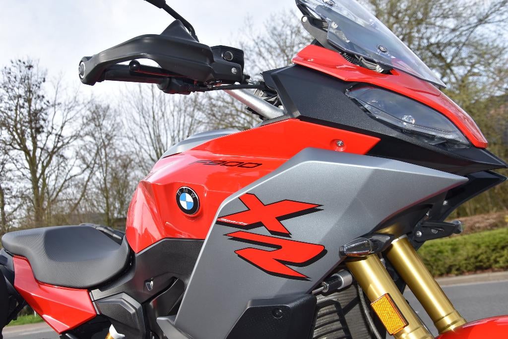 BMW - F900 XR - PRACHTSTAAT, Motoren, Bedrijf, Meer dan 35 kW, Toermotor, 2 cilinders
