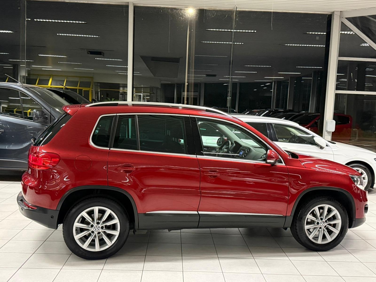 Volkswagen Tiguan 1.4TSI BlueMotion Essence 92kW Euro 6b, Autos, Volkswagen, Achat, Euro 6, Entreprise, 149 g/km