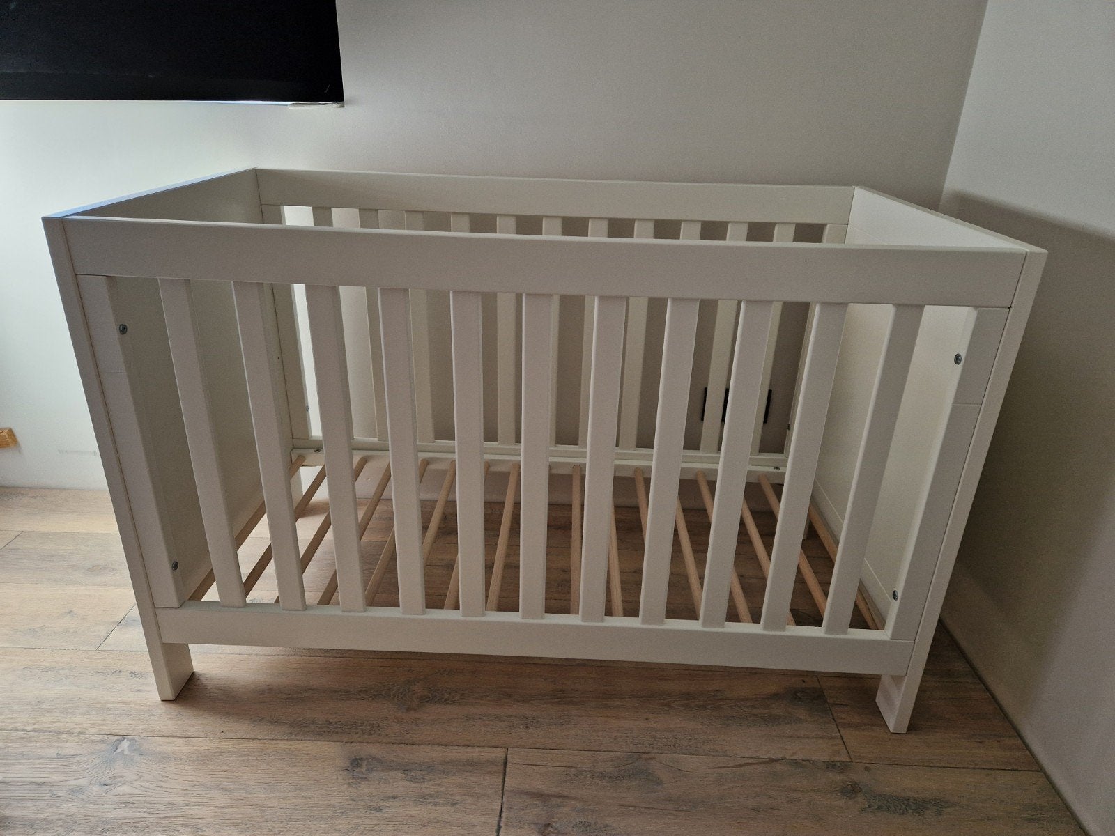 baby bedje met matras van het merk Bopita, Ophalen, Zo goed als nieuw, Jongetje of Meisje