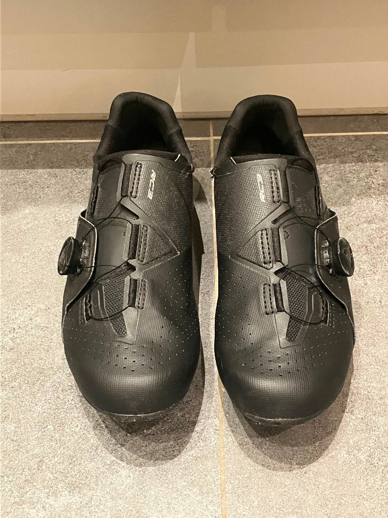 Chaussures Shimano RC3 – Taille 44 – 5 sorties, Ophalen of Verzenden, Zo goed als nieuw, Schoenen