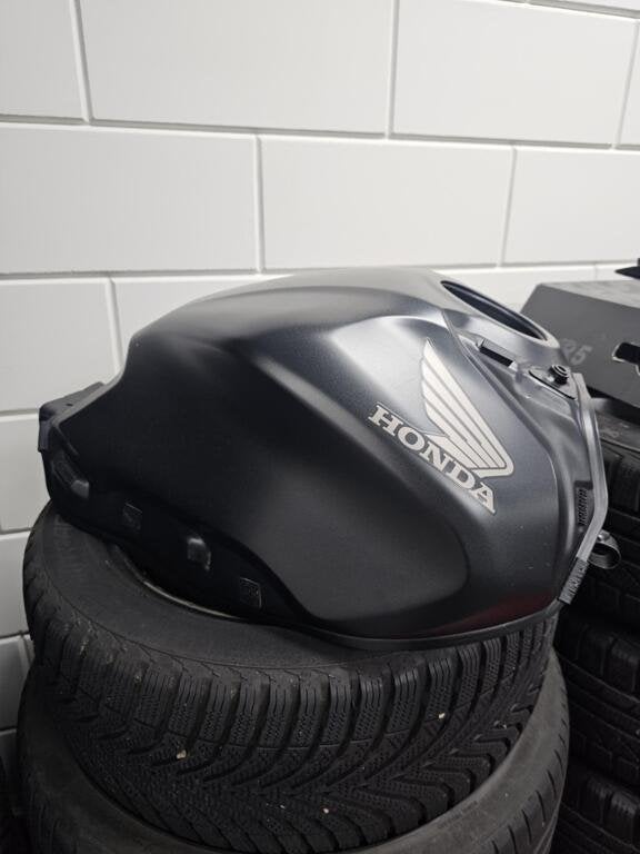 Honda CB 650 R Neo Sports Café CB650R 2022 TANK BENZINETANK, Motoren, Onderdelen | Honda, Gebruikt, Ophalen of Verzenden