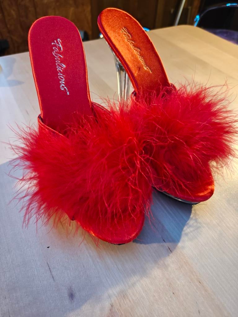 Rode hoge hakken pleaser/fabulous, Kleding | Dames, Pleaser, Zo goed als nieuw, Rood, Sandalen of Muiltjes