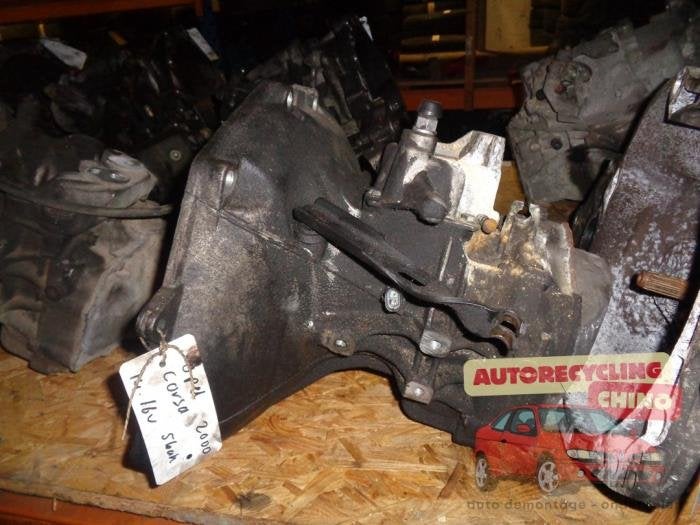 Versnellingsbak van een Opel Corsa, Gebruikt, -, -, Opel