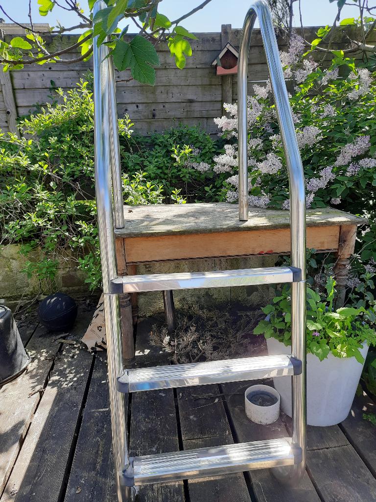 Zwembadtrapje, Doe-het-zelf en Bouw, Ophalen, Gebruikt