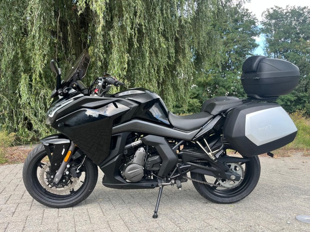 CFMOTO 650 GT à seulement 486 km !, Particulier, 650 cm³, ABS, Naked bike