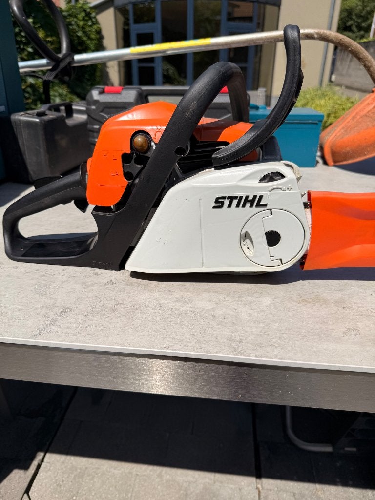 Stihl kettingzaag Ms181, Ophalen, Zo goed als nieuw, Kettingzaag