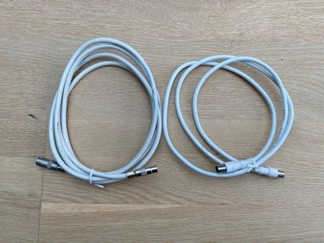 TV-FM Coax Aansluitsnoeren, Ophalen of Verzenden, Zo goed als nieuw, Coaxiale kabel