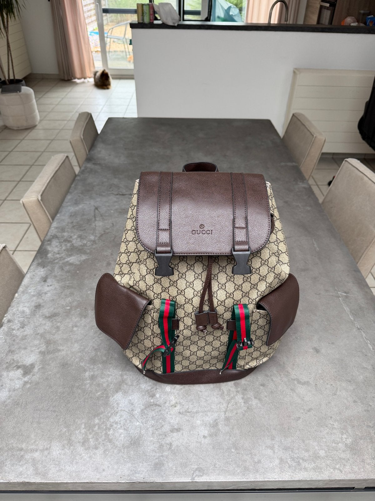 Gucci rukzak, Dieren en Toebehoren, Ophalen, Zo goed als nieuw