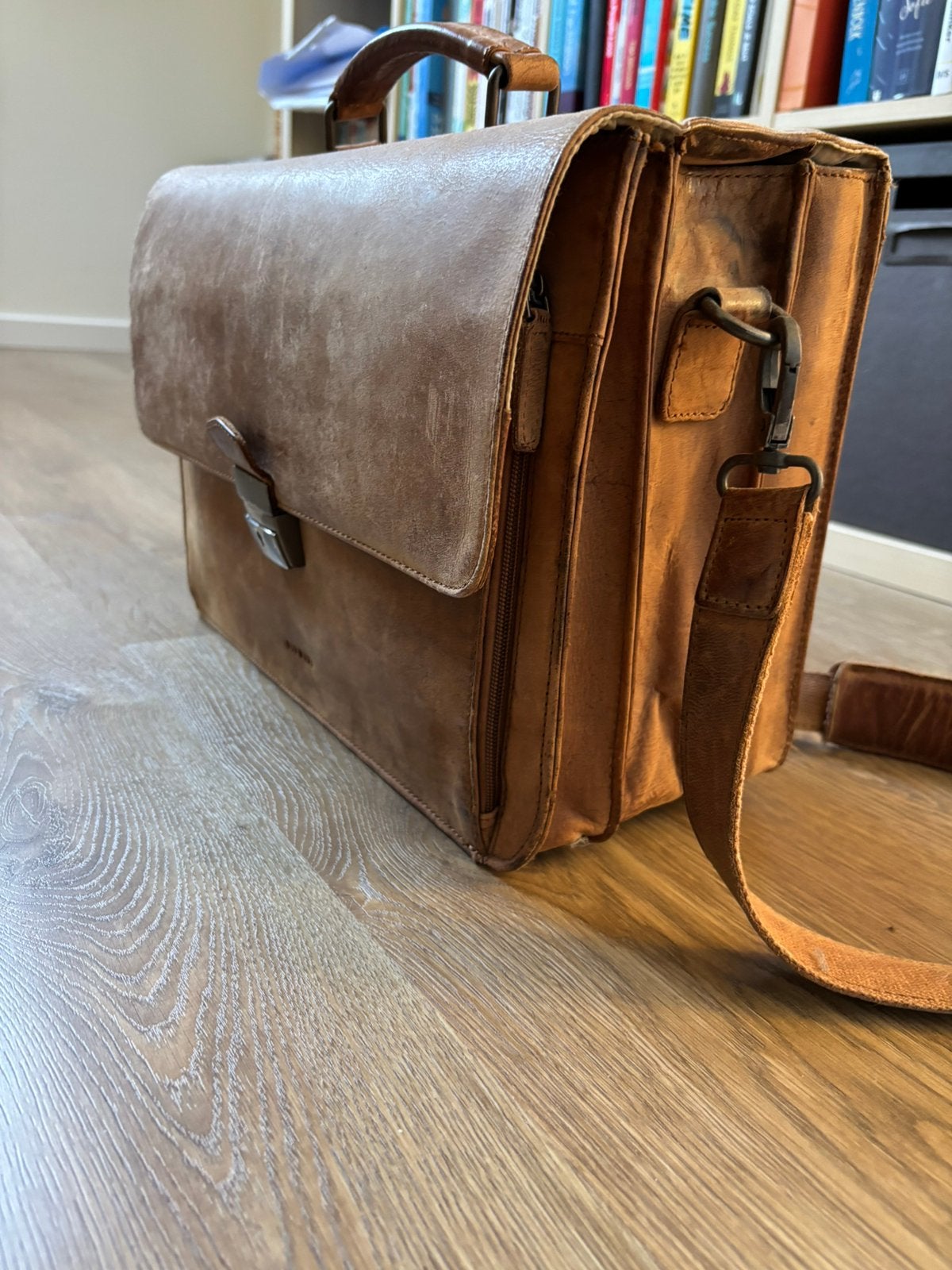 Lederen laptop tas Old West, Ophalen, Bruin, Zo goed als nieuw, Tabletvak